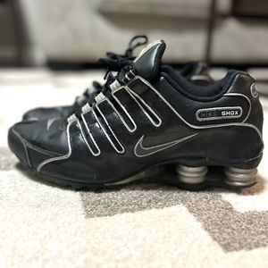 {Nike} Shox